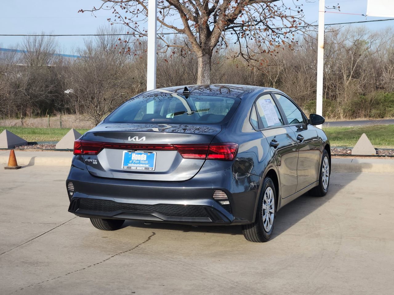 Used 2024 Kia Forte LX image 5