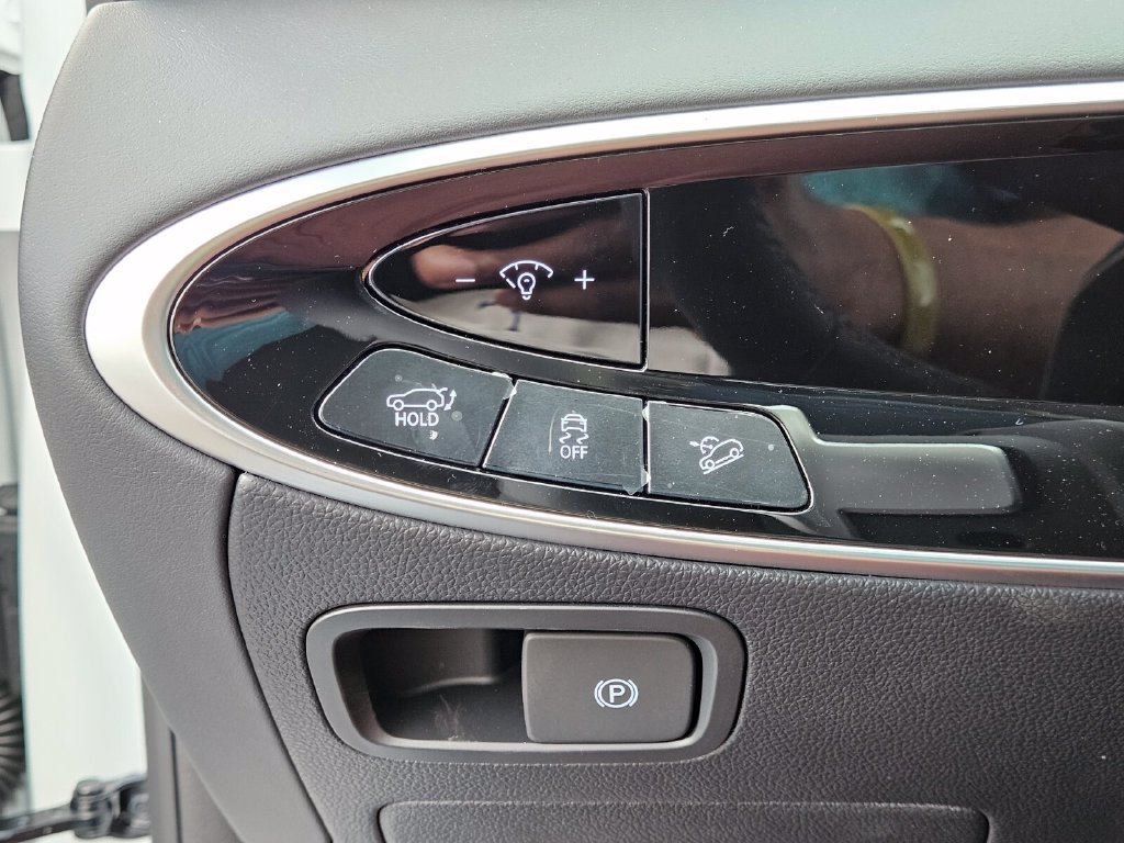 New 2026 Genesis GV70 2.5T Select AWD/4WD image 25