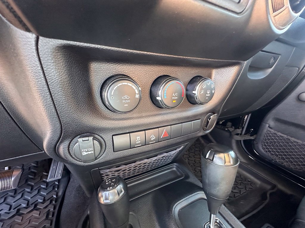 Used 2016 Jeep Wrangler Sport AWD/4WD image 23