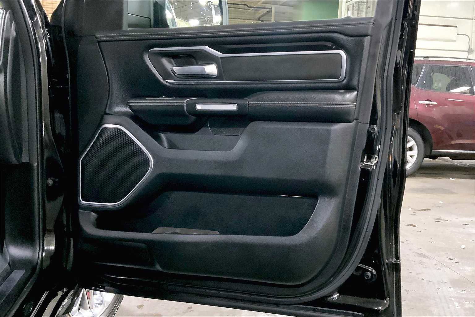 Used 2019 RAM 1500 Laramie w/ Sport Appearance Package image 22