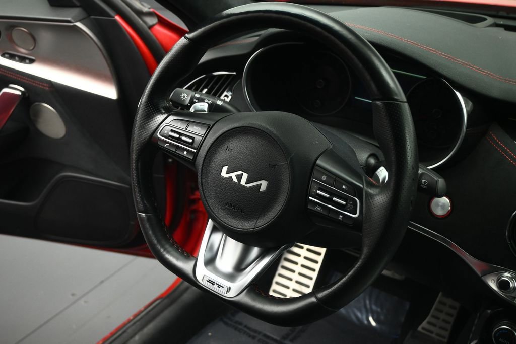 Certified 2023 Kia Stinger GT2 AWD/4WD image 39