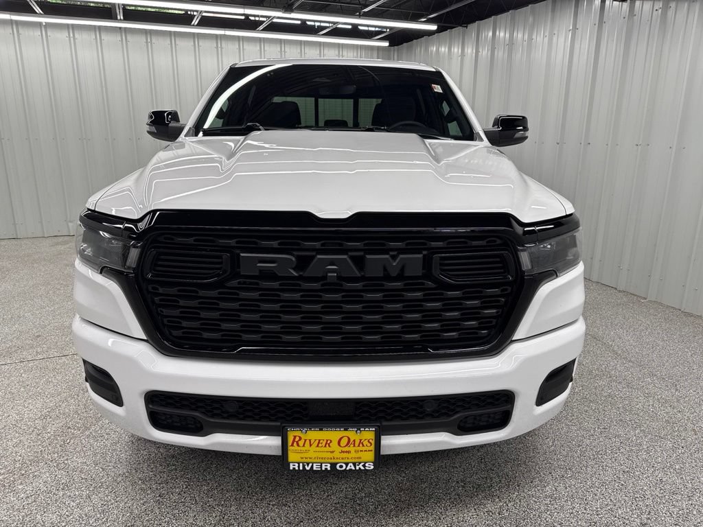 Used 2026 RAM 1500 Big Horn AWD/4WD image 2