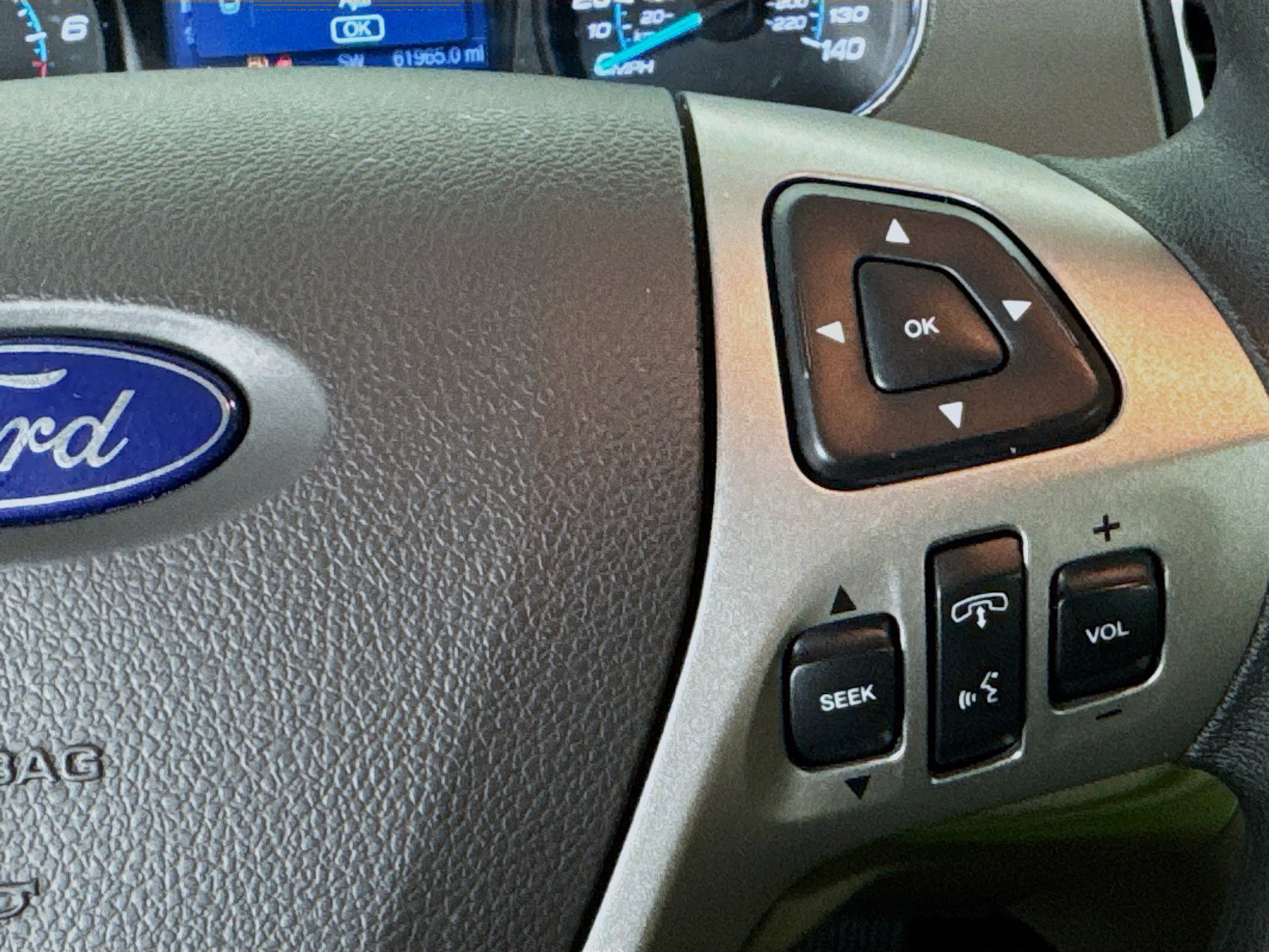 Used 2018 Ford Taurus SE image 14