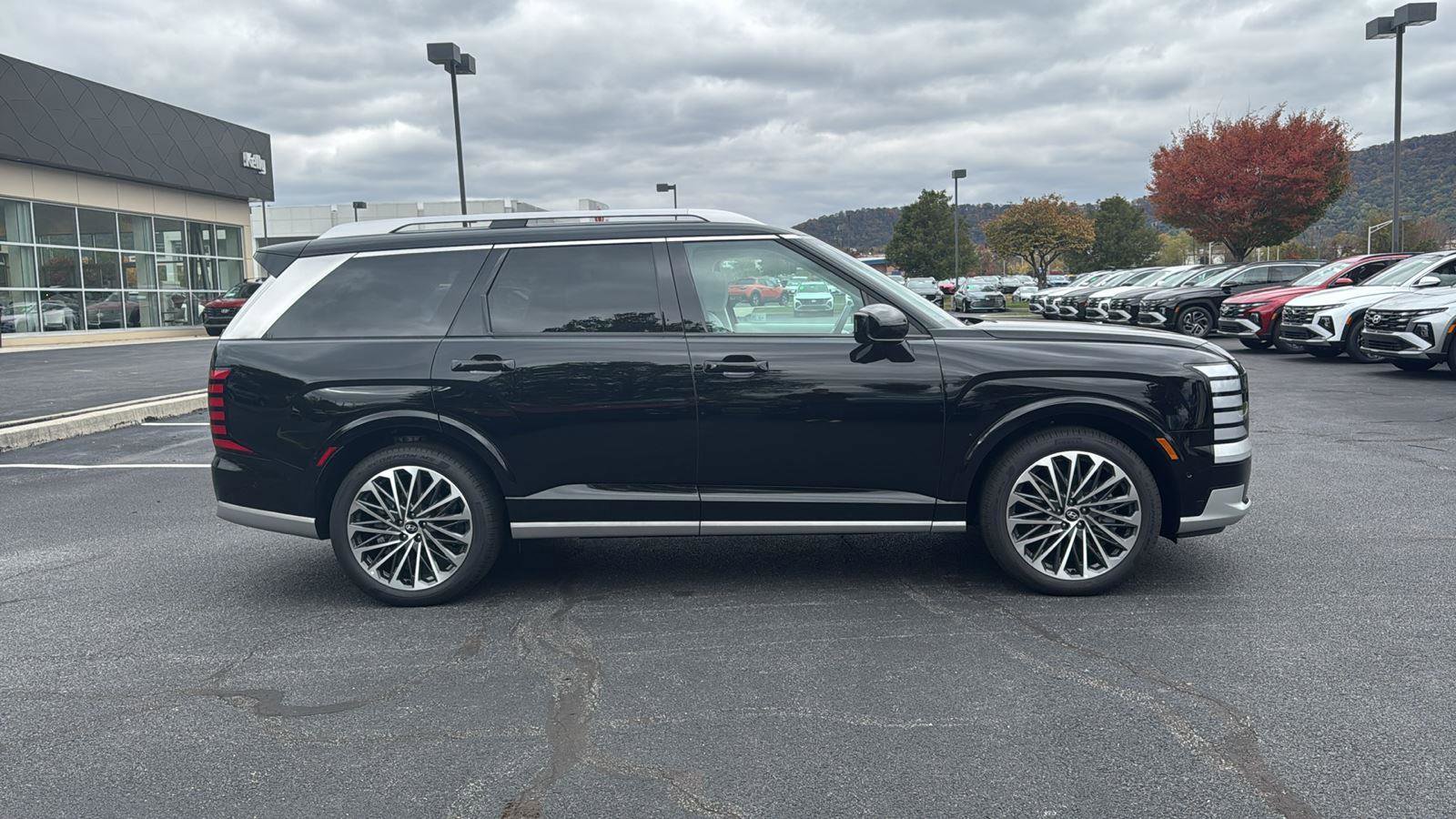 New 2026 Hyundai Palisade Calligraphy image 3