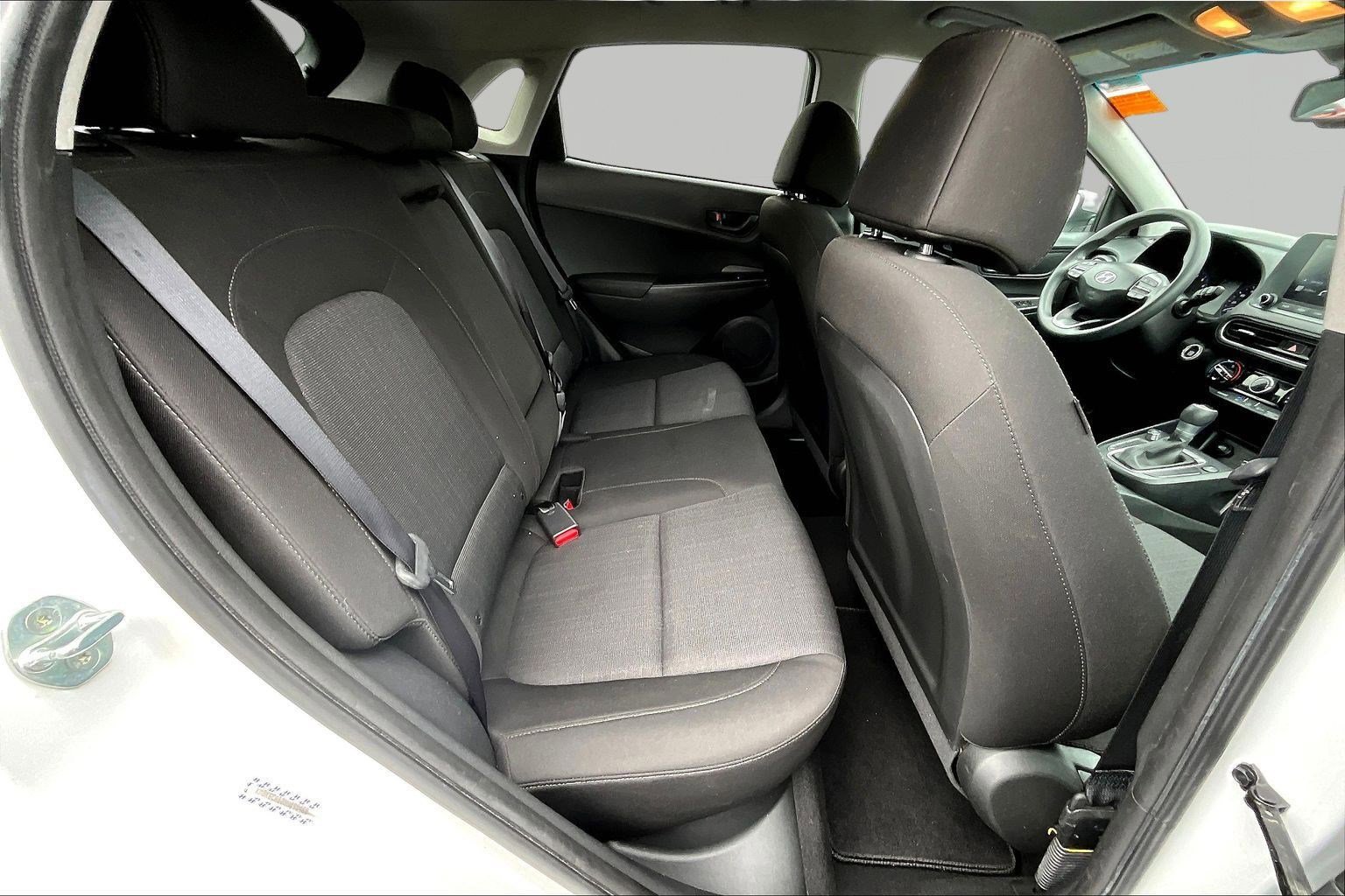 Used 2022 Hyundai Kona SEL image 25