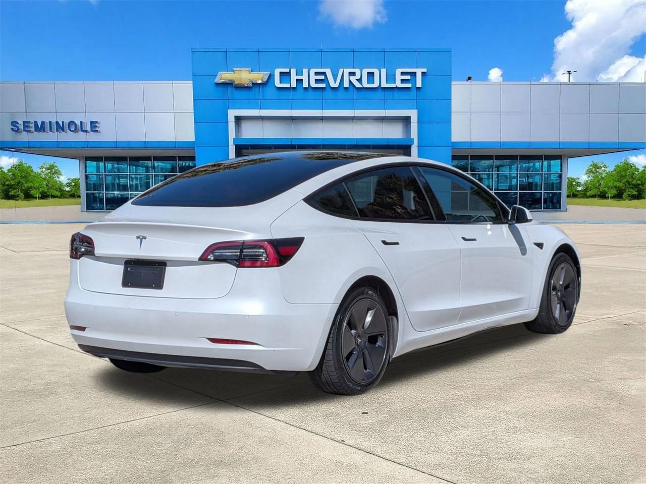 Used 2021 Tesla Model 3 Standard Range Plus RWD image 4