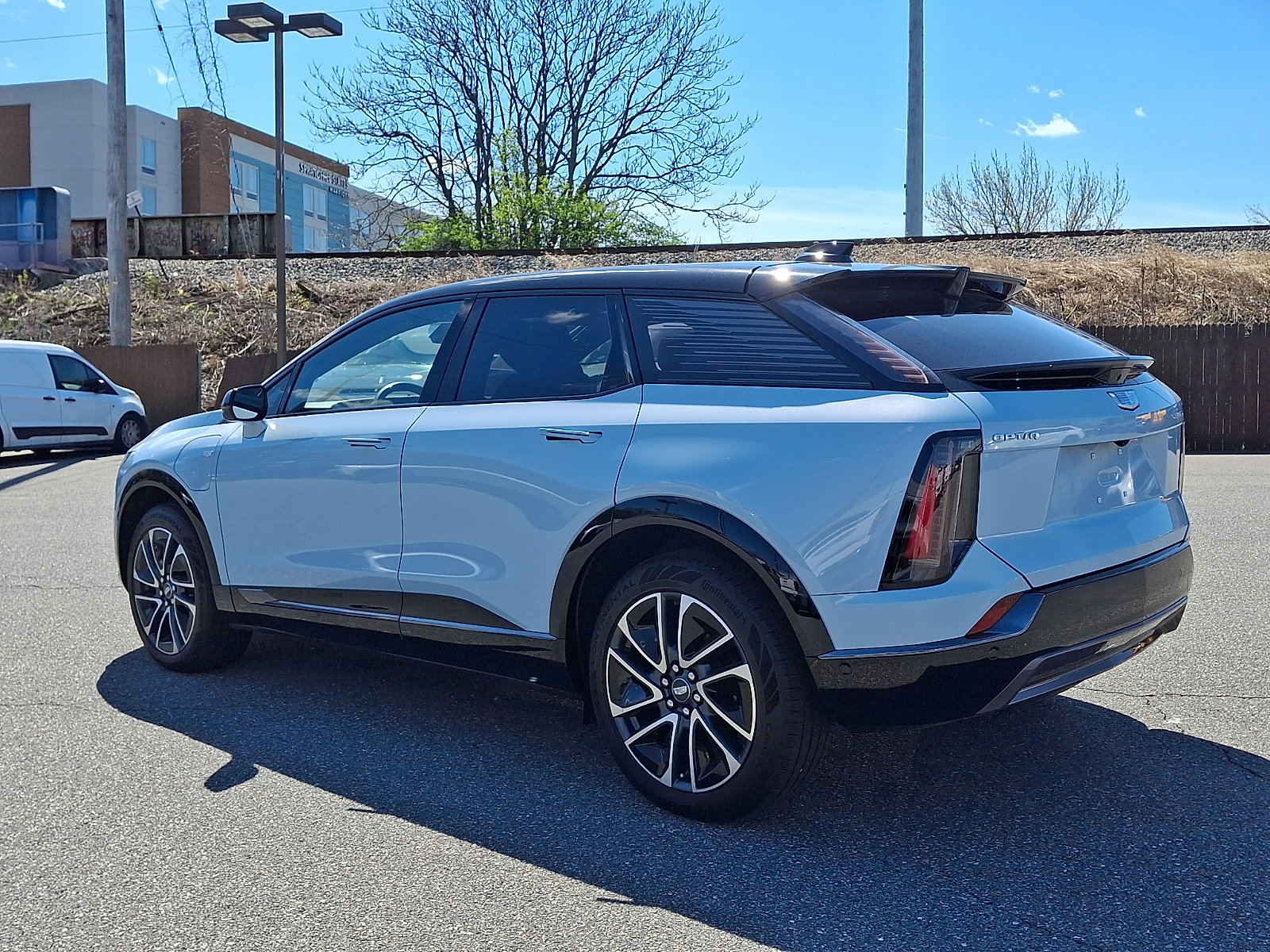 Used 2025 Cadillac Optiq Sport 1 AWD/4WD image 4