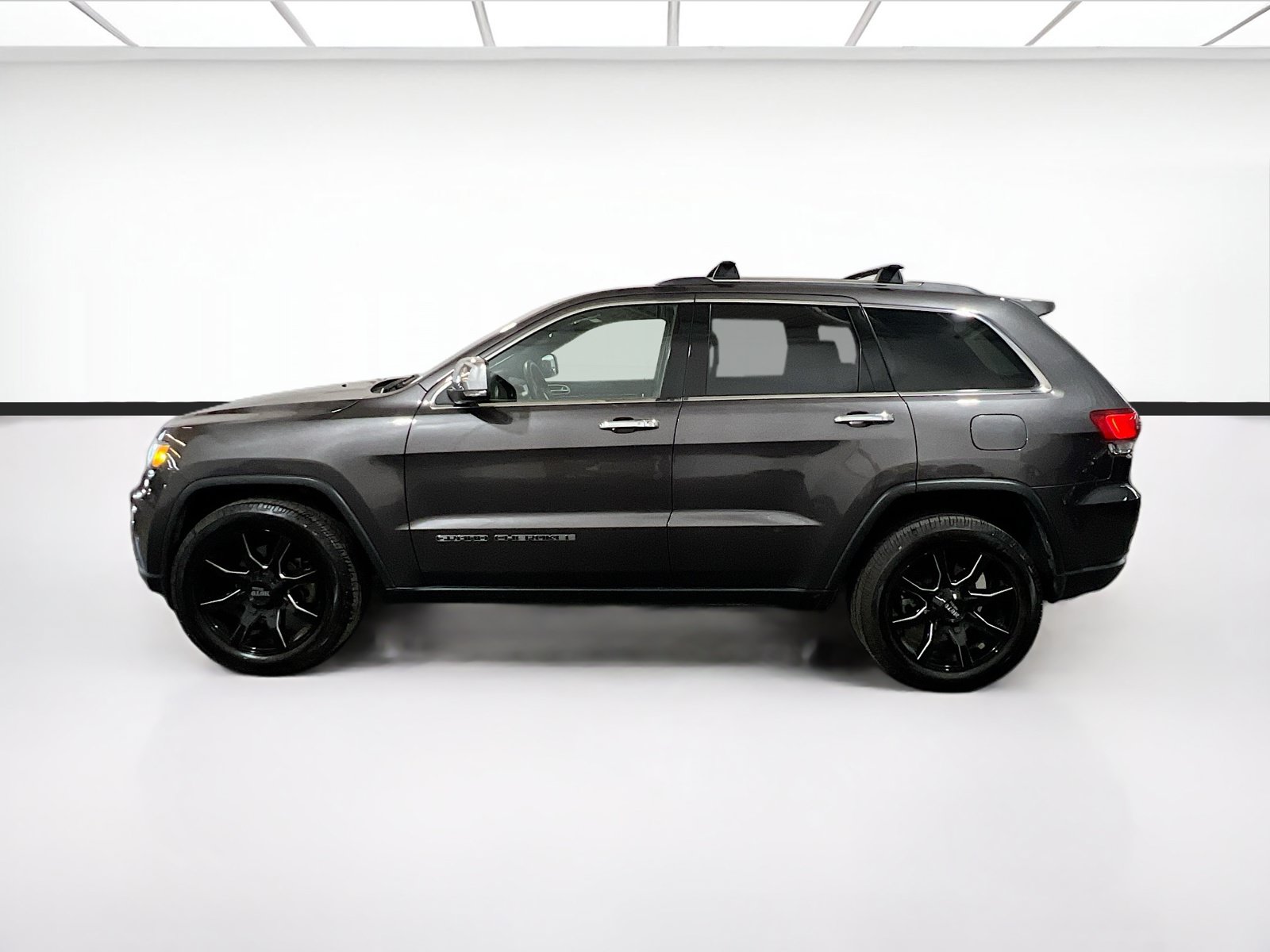 Used 2021 Jeep Grand Cherokee Limited w/ Trailer Tow Group IV AWD/4WD image 24