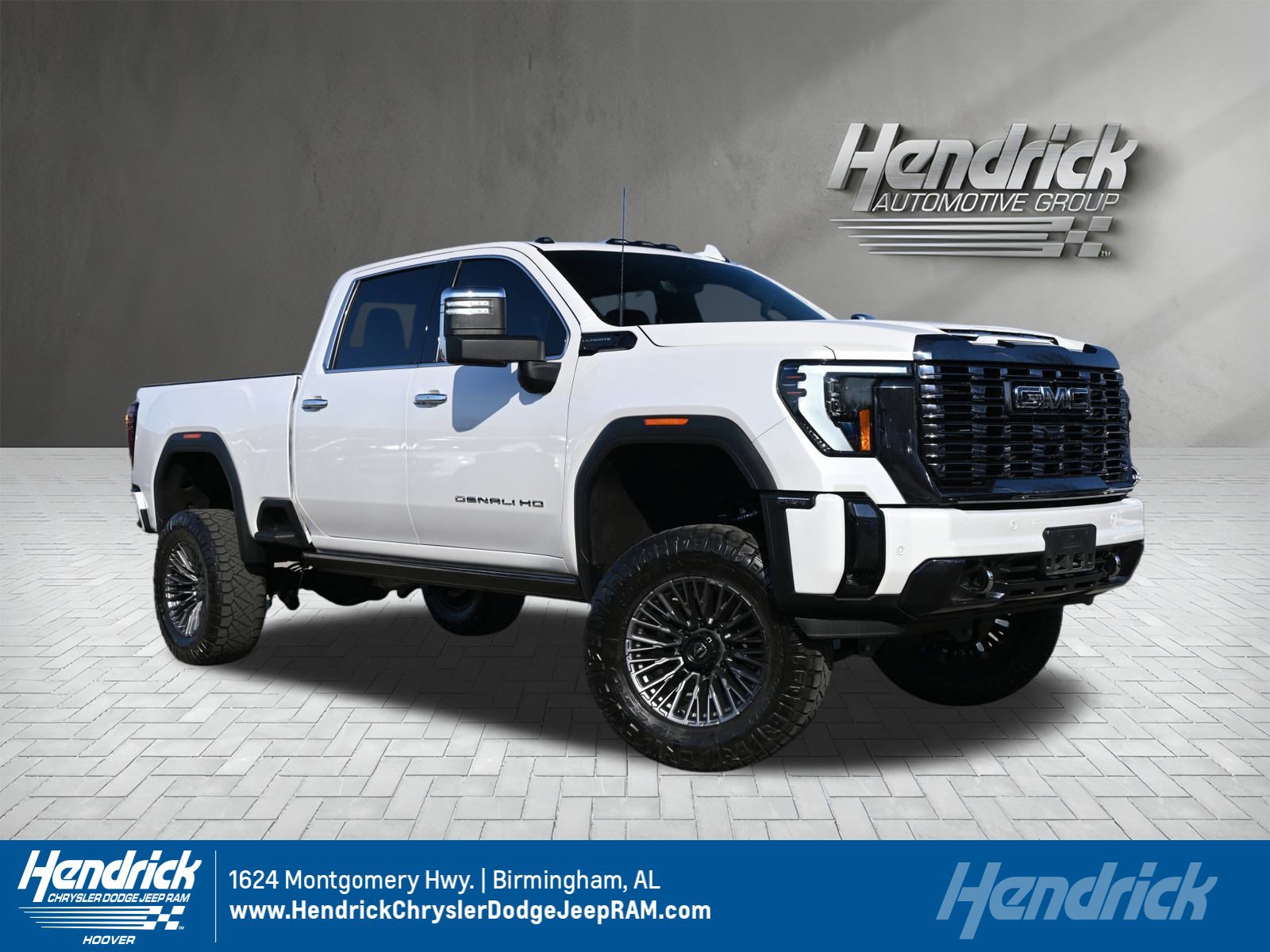 Used 2024 GMC Sierra 3500 Denali Ultimate image 1