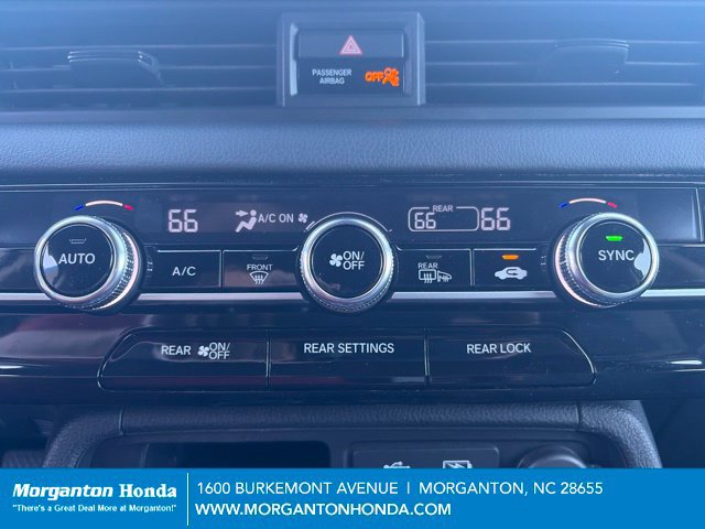 Used 2025 Honda Pilot Touring image 24