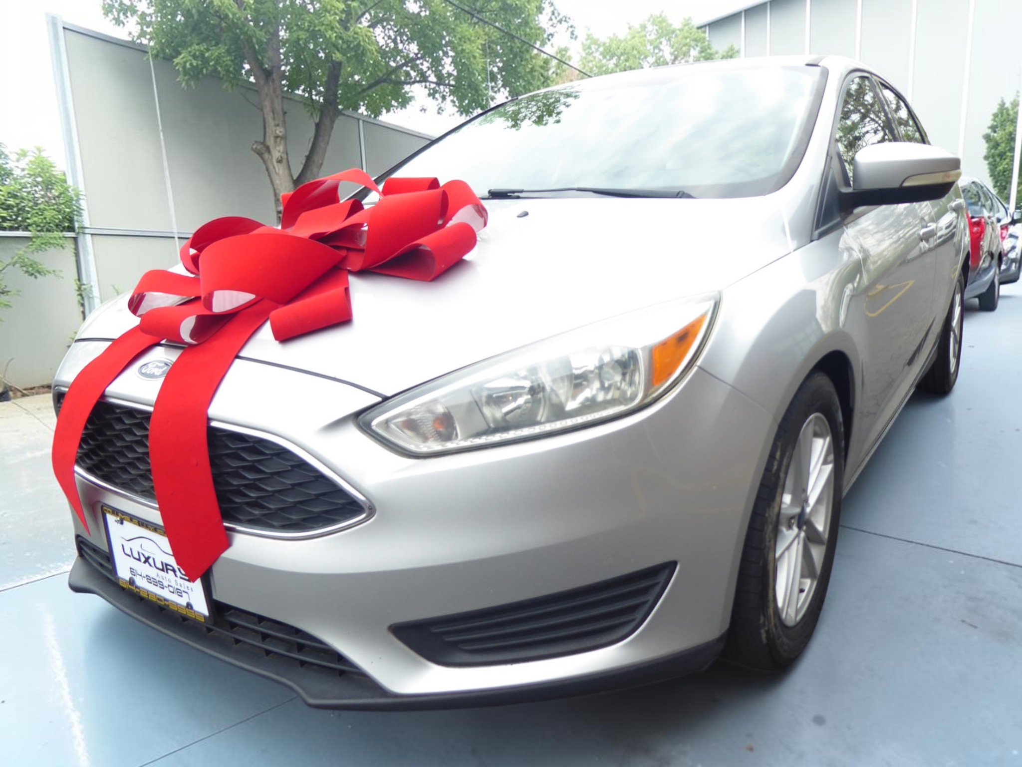 Used 2017 Ford Focus SE FWD image 5