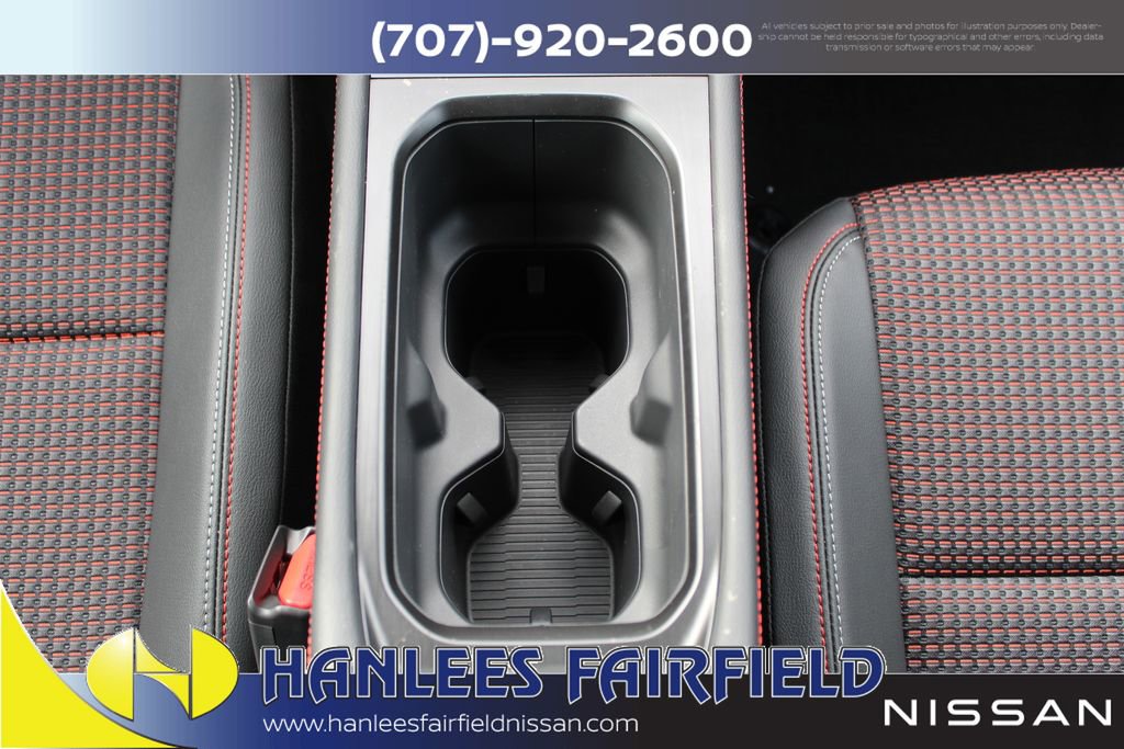 New 2026 Nissan Kicks SR FWD image 17