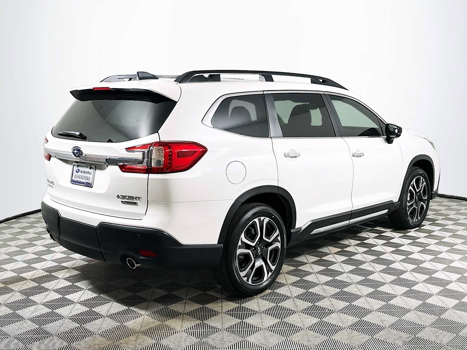 New 2026 Subaru Ascent Touring w/ Popular Package #2 AWD/4WD image 7