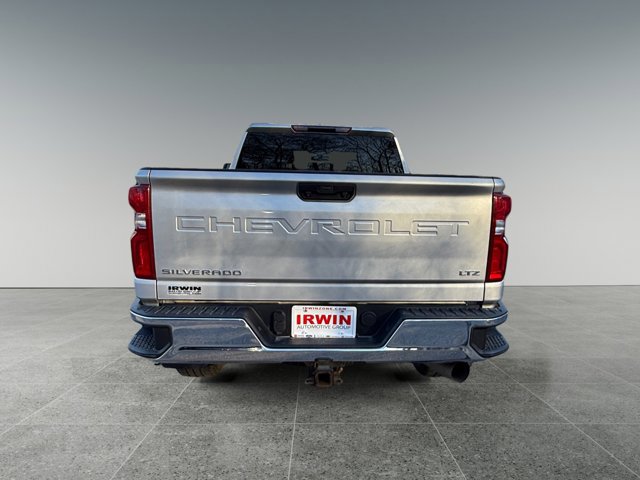Used 2020 Chevrolet Silverado 2500 LTZ w/ Z71 Off-Road Package image 4