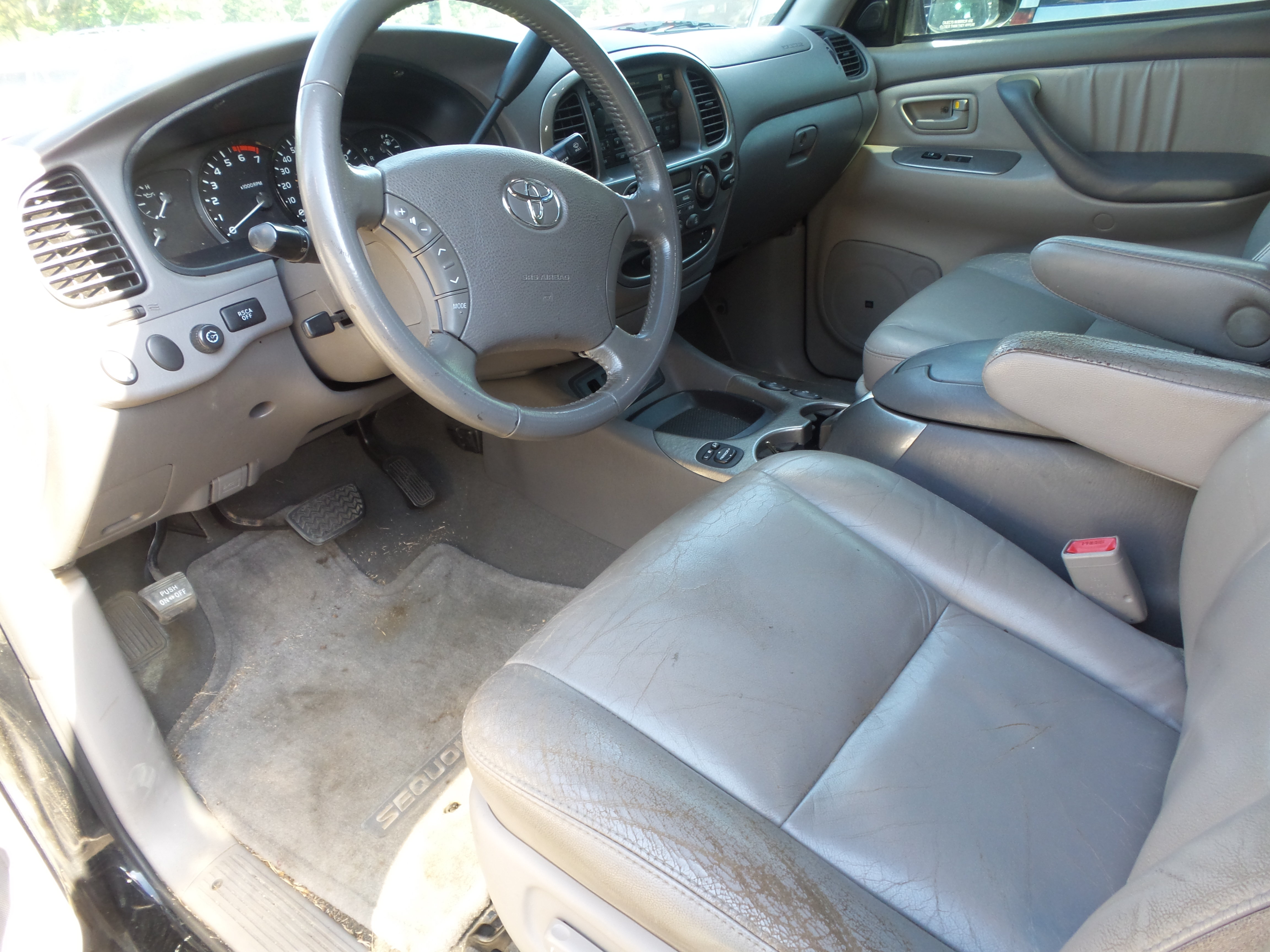 Used 2007 Toyota Sequoia Limited RWD image 7