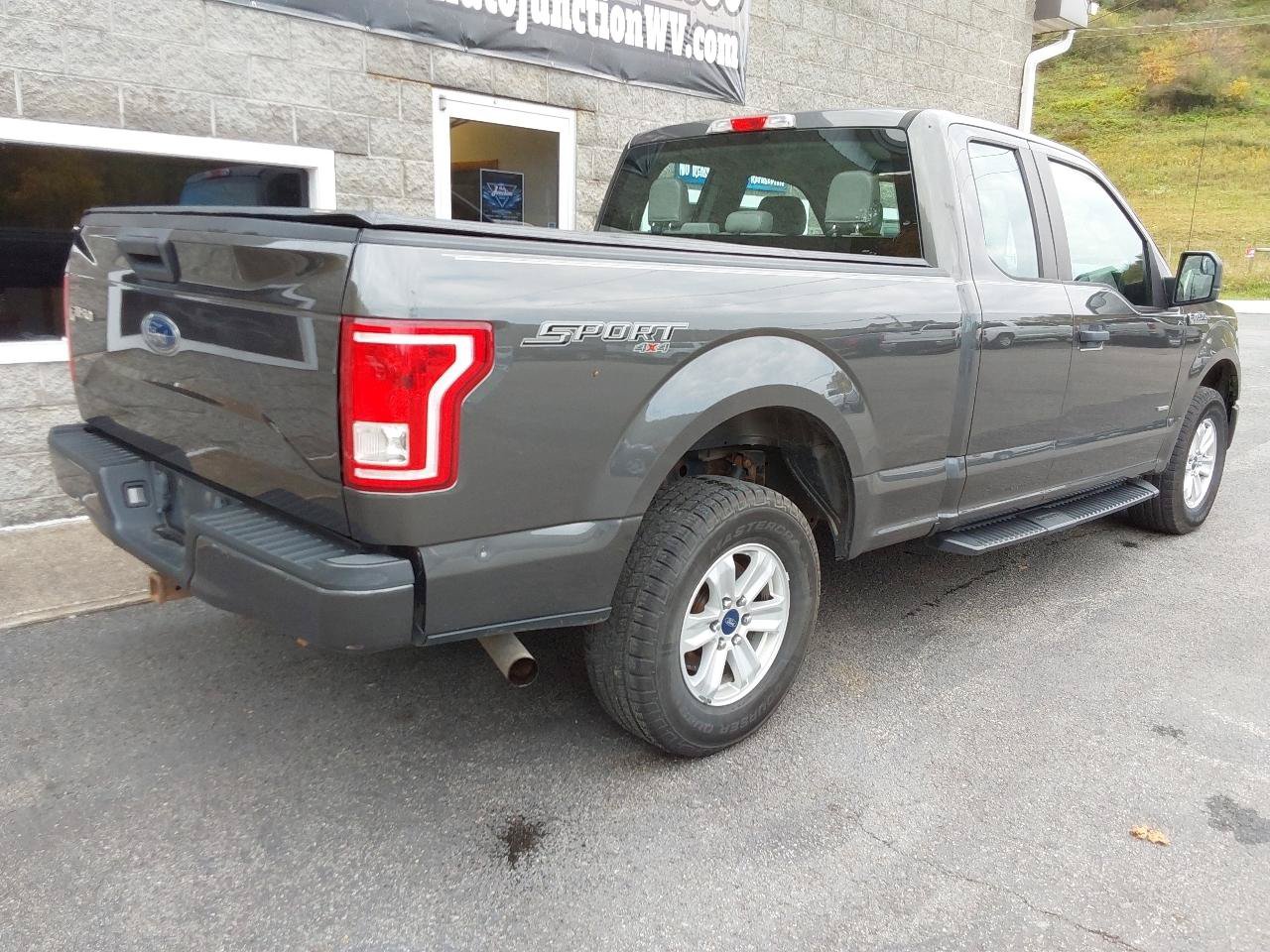 Used 2015 Ford F150 XL w/ Equipment Group 101A Mid AWD/4WD image 3