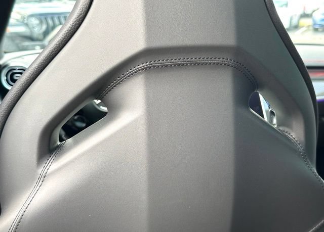 Used 2025 Mercedes-Benz C 43 AMG 4MATIC Sedan image 32