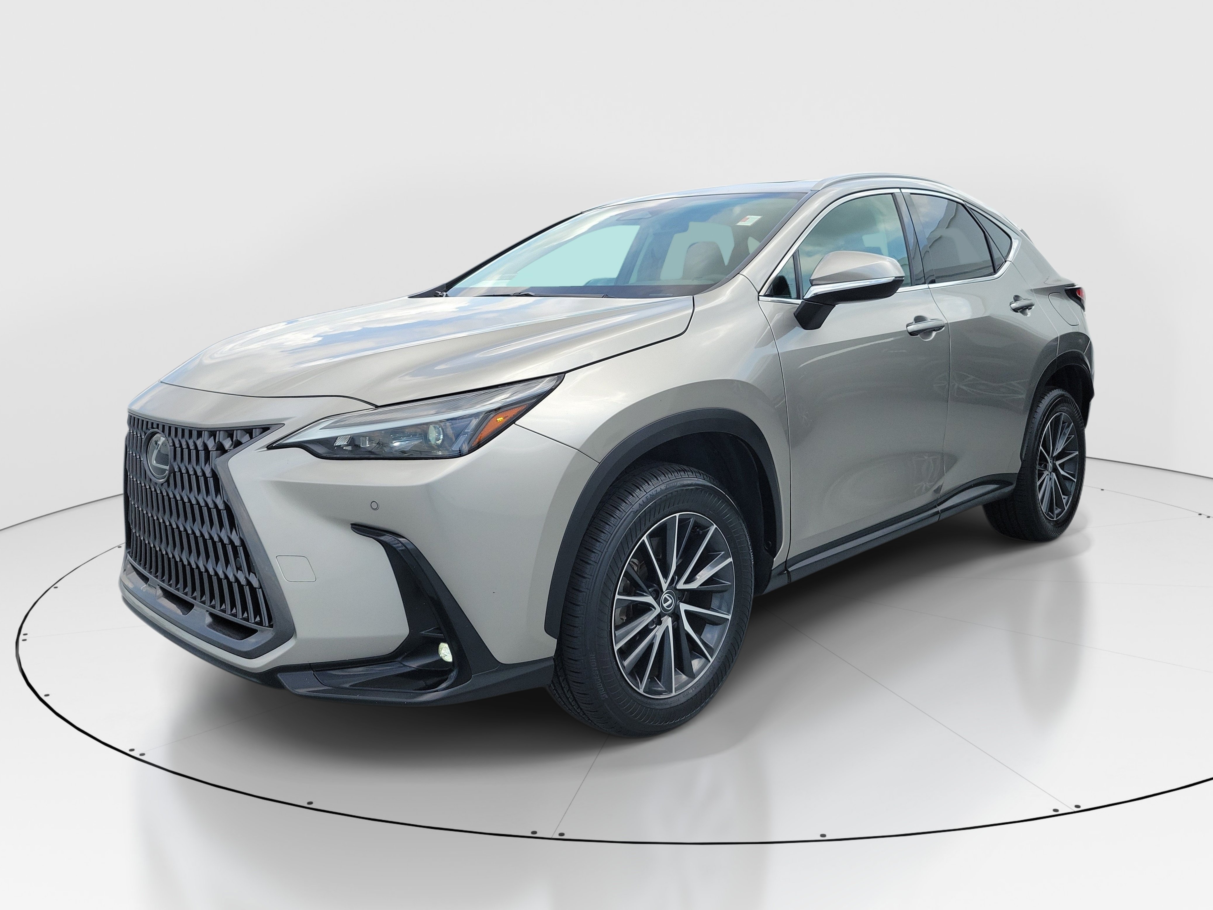 Certified 2024 Lexus NX 250 FWD w/ Cold Area Package image 3