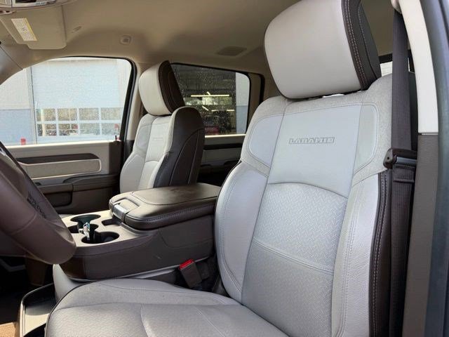 Used 2025 RAM 2500 Laramie image 13
