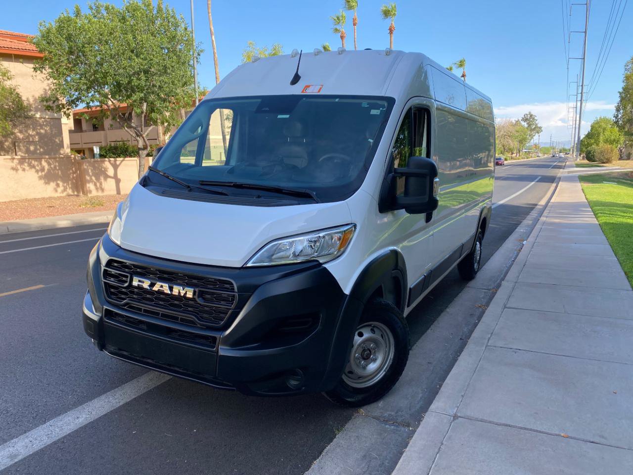 Used 2022 RAM ProMaster 2500 w/ Convenience Group FWD image 7