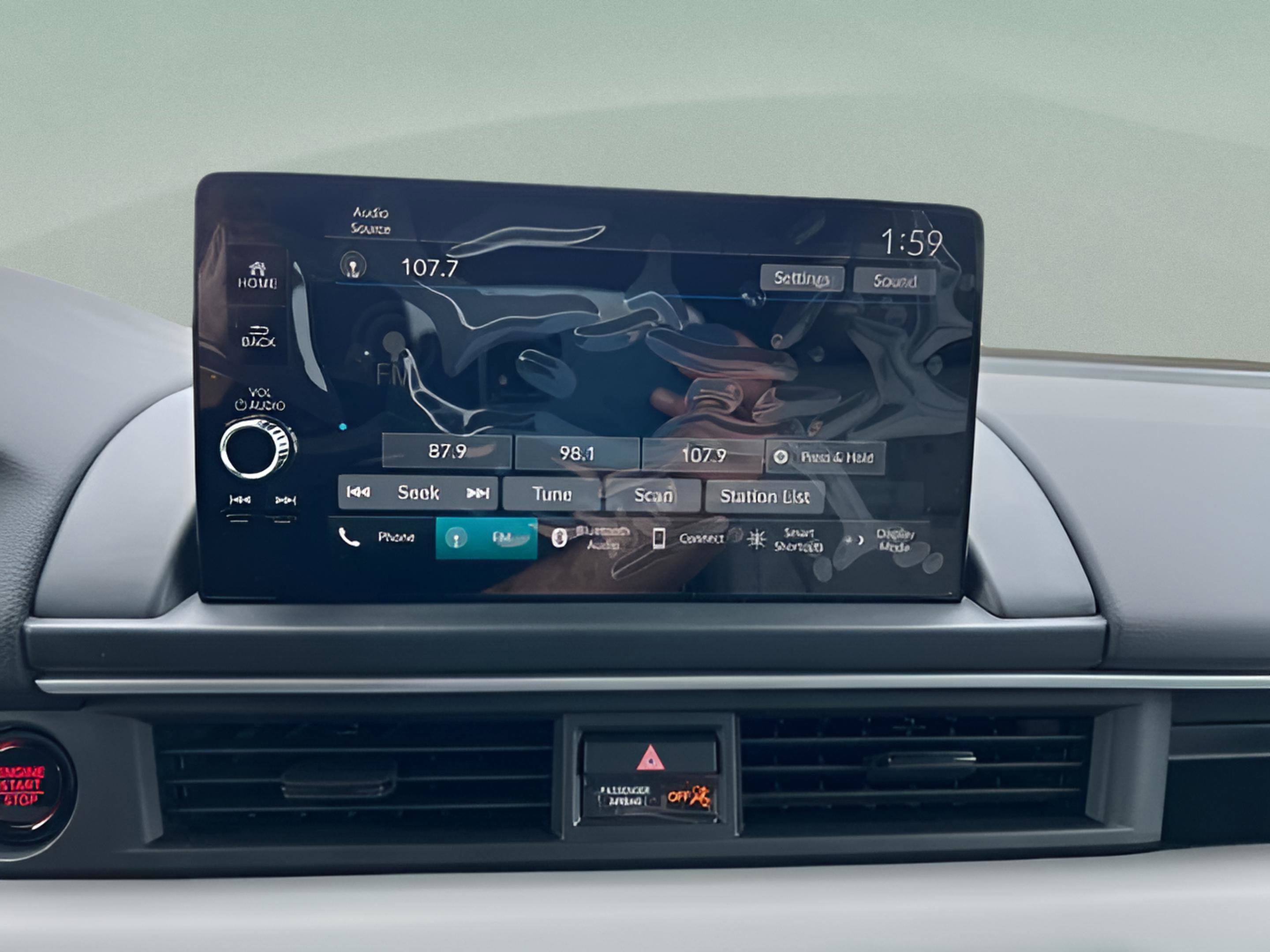 New 2025 Honda Pilot EX-L image 16