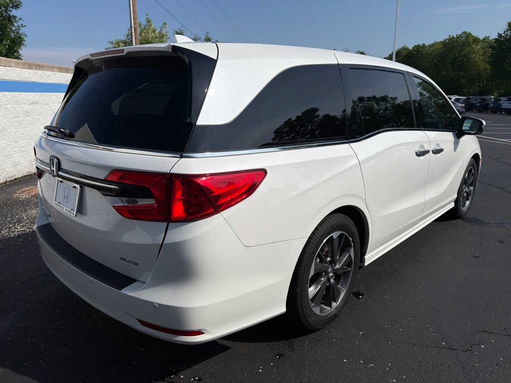 Certified 2024 Honda Odyssey Elite image 5