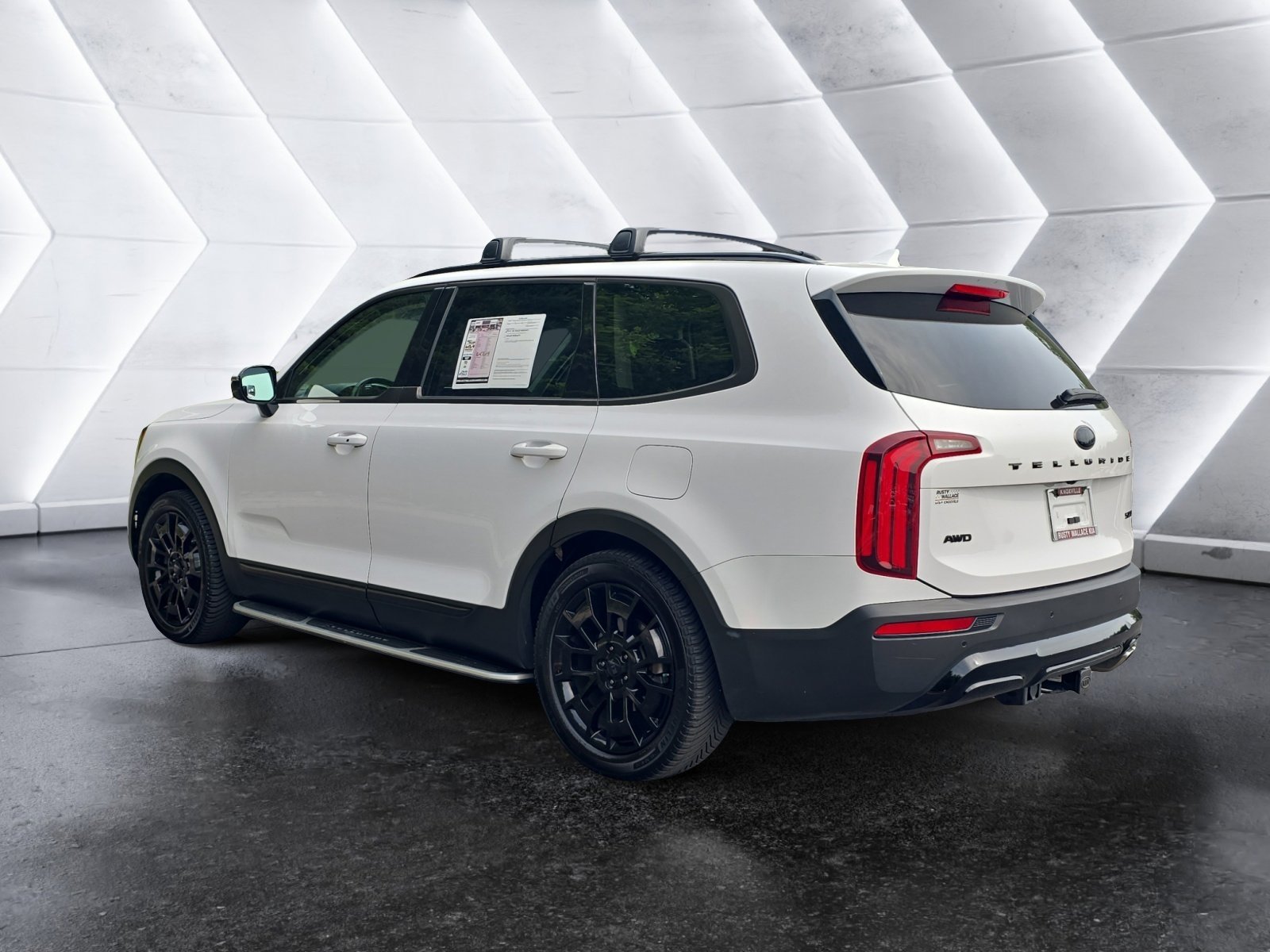 Used 2021 Kia Telluride SX w/ SX Prestige Package AWD/4WD image 3