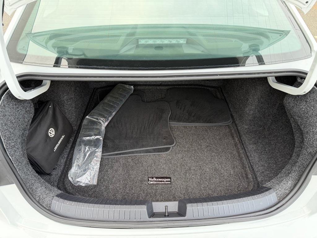 Used 2019 Volkswagen Jetta SEL image 29