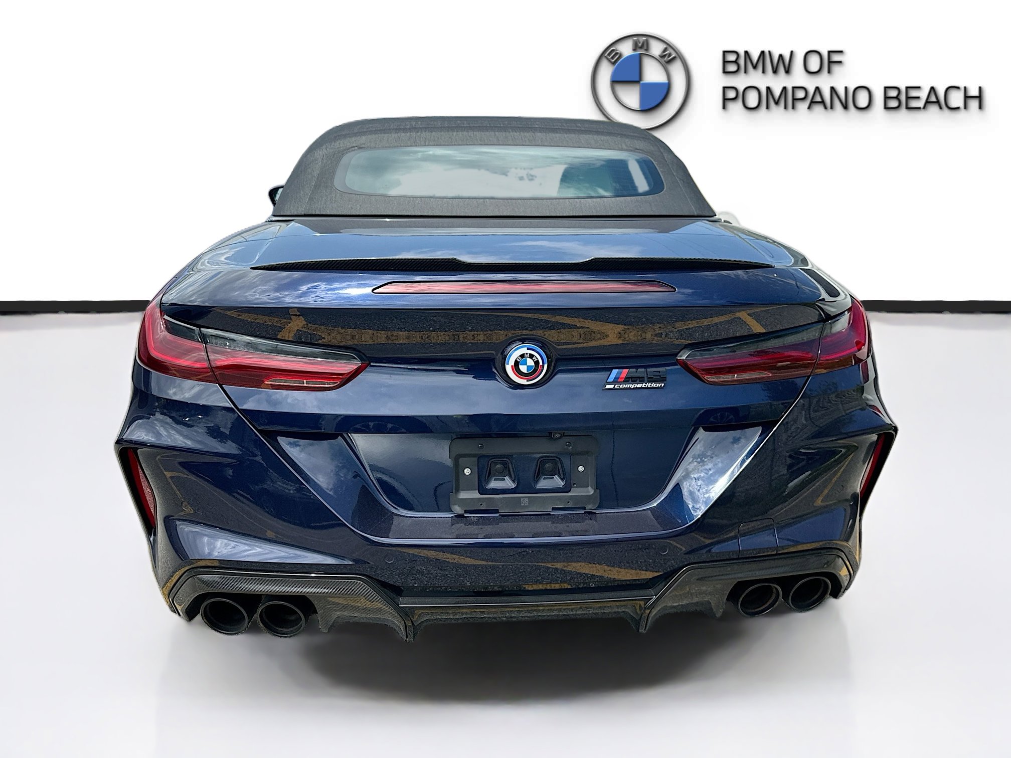 Used 2023 BMW M8 Competition w/ M Carbon Exterior Package AWD/4WD image 6