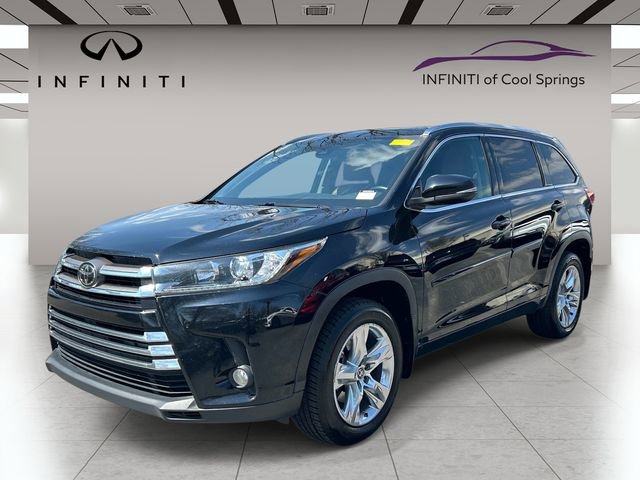 Used 2017 Toyota Highlander Limited image 3