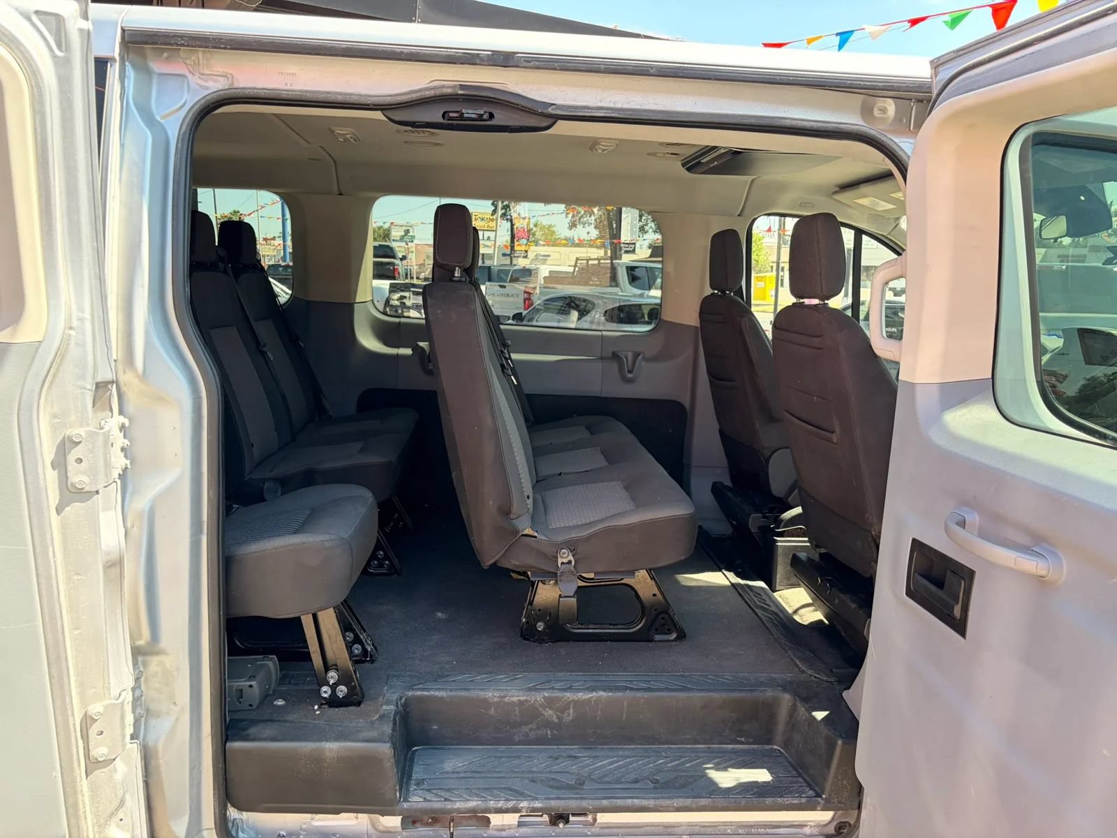Used 2019 Ford Transit 150 XLT RWD image 16