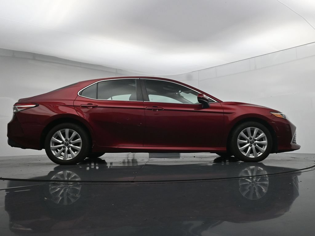 Used 2019 Toyota Camry LE FWD image 24