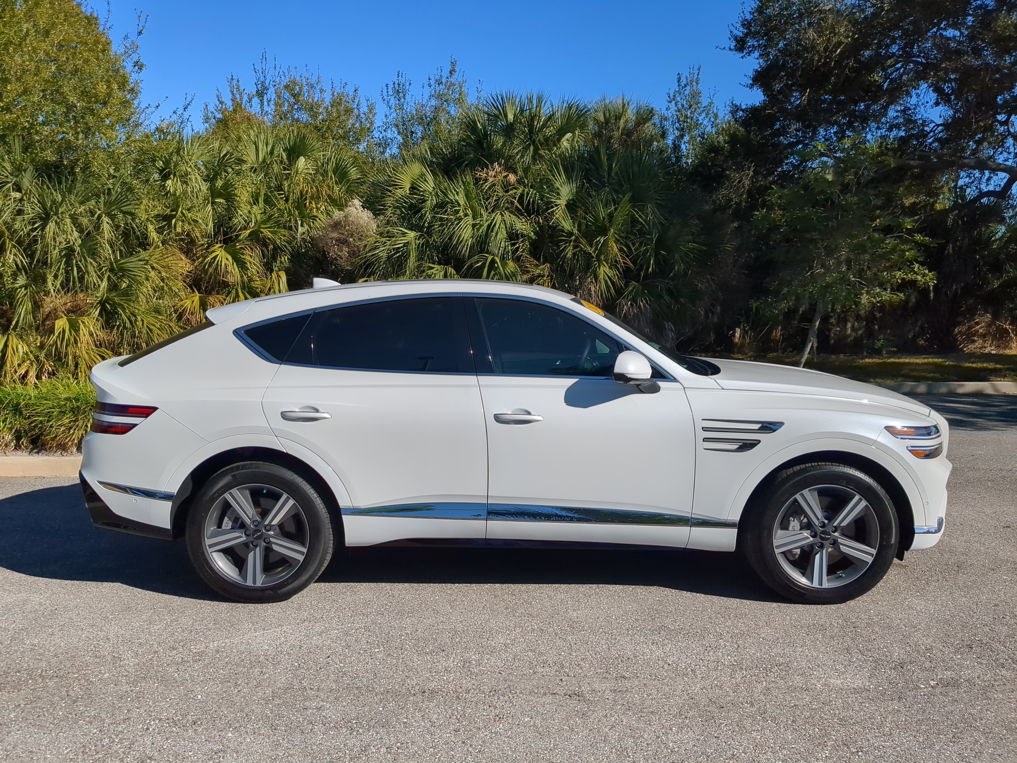 Used 2025 Genesis GV80 3.5T image 3