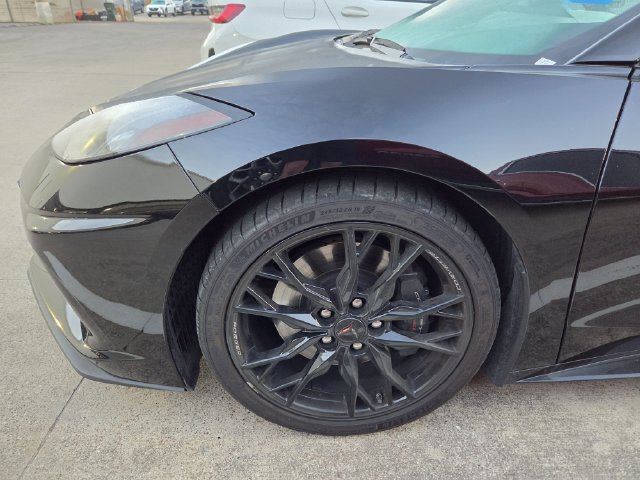 Used 2024 Chevrolet Corvette Stingray Coupe w/ Z51 Performance Package RWD image 10