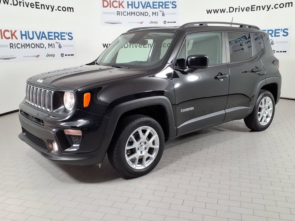 Used 2020 Jeep Renegade Latitude w/ Cold Weather Group AWD/4WD video 1