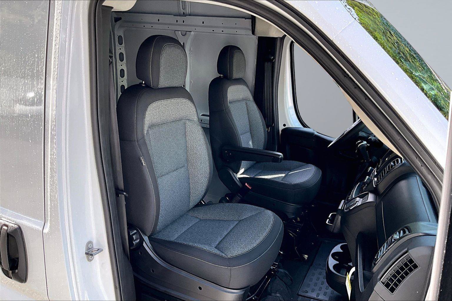New 2026 RAM ProMaster 3500 FWD image 9