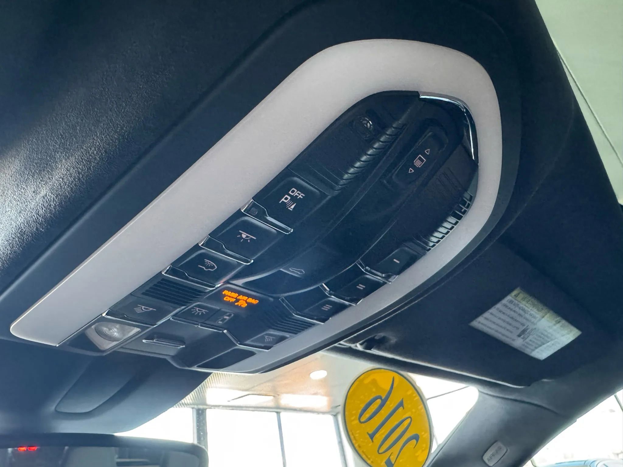 Used 2016 Porsche Cayenne GTS image 40