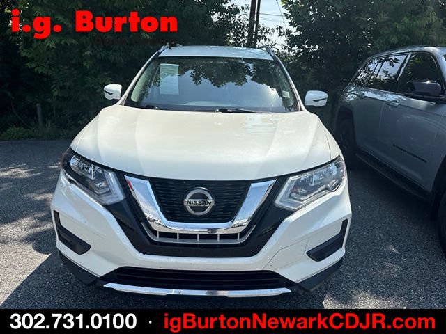 Used 2018 Nissan Rogue SV AWD/4WD image 3