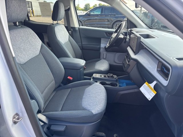 New 2025 Ford Maverick XLT w/ XLT Luxury Package image 17