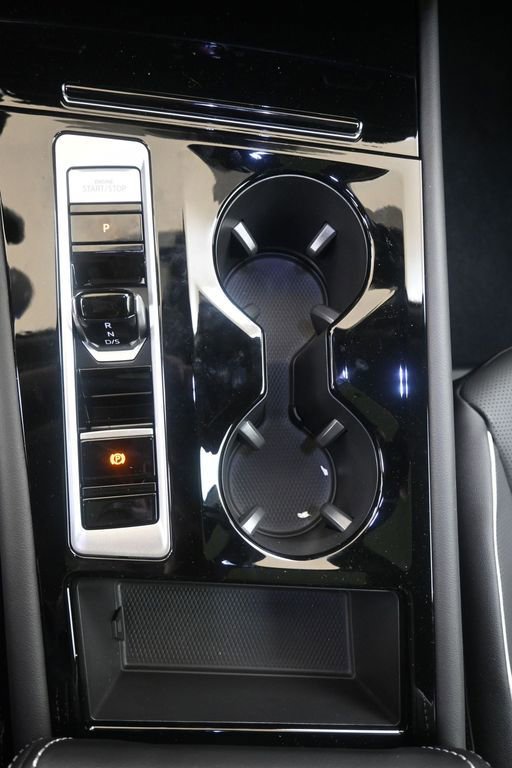 Used 2025 Volkswagen Atlas SEL Premium R-Line image 37