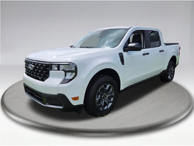 Used 2025 Ford Maverick XLT w/ Equipment Group 302A AWD/4WD image 18