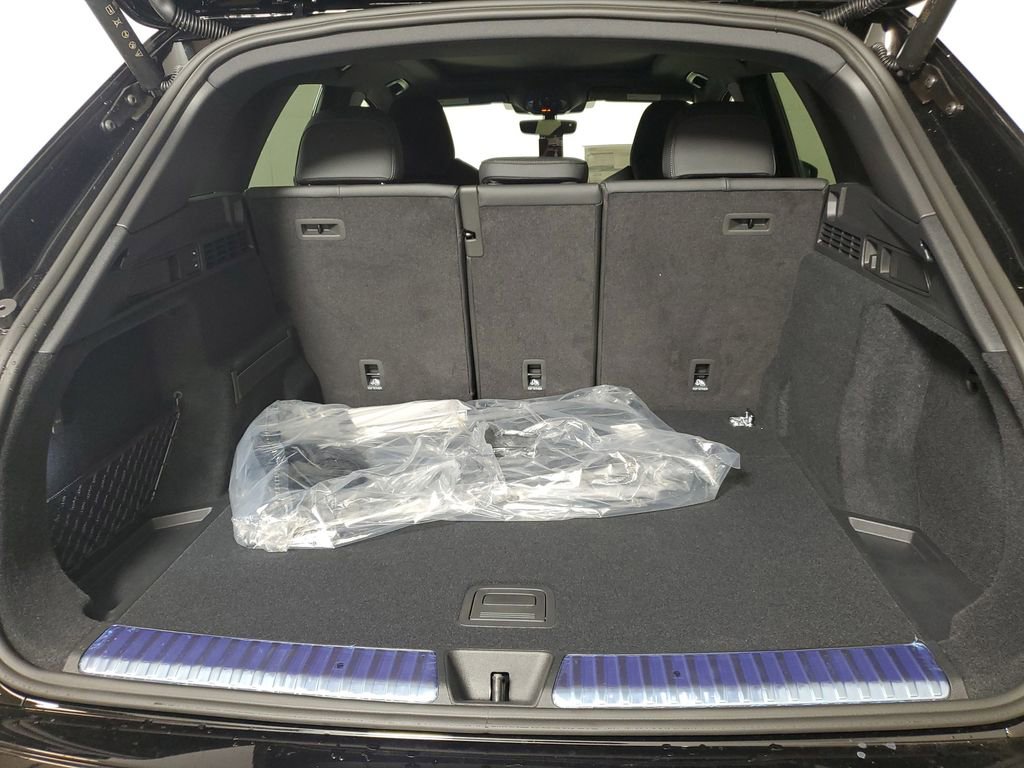 New 2026 Audi SQ5 Premium Plus AWD/4WD image 8