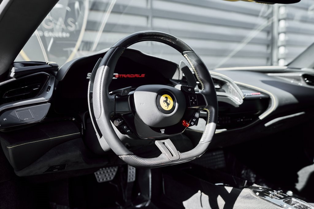 Used 2022 Ferrari SF90 Stradale image 39