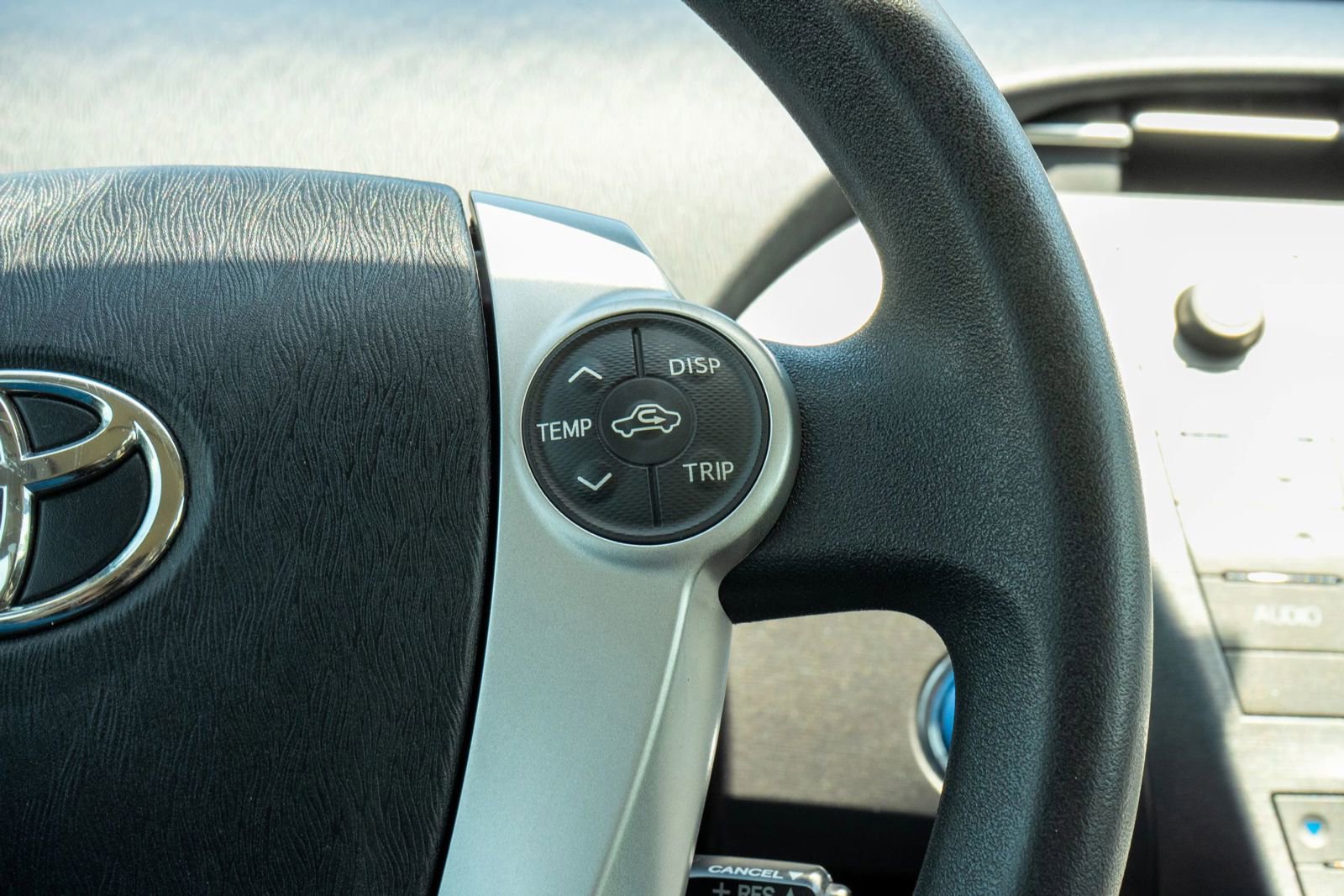 Used 2015 Toyota Prius Two FWD image 18