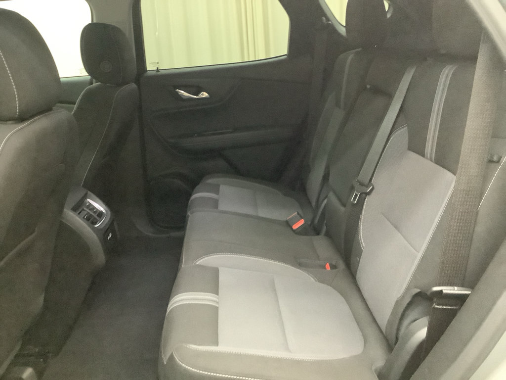 Used 2025 Chevrolet Blazer LT FWD image 23
