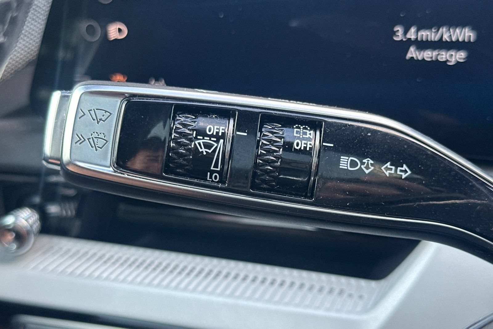Certified 2025 Cadillac Optiq Sport 2 AWD/4WD image 35
