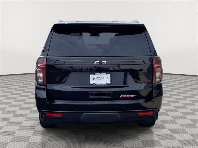 Used 2024 Chevrolet Suburban RST w/ Luxury Package AWD/4WD image 6