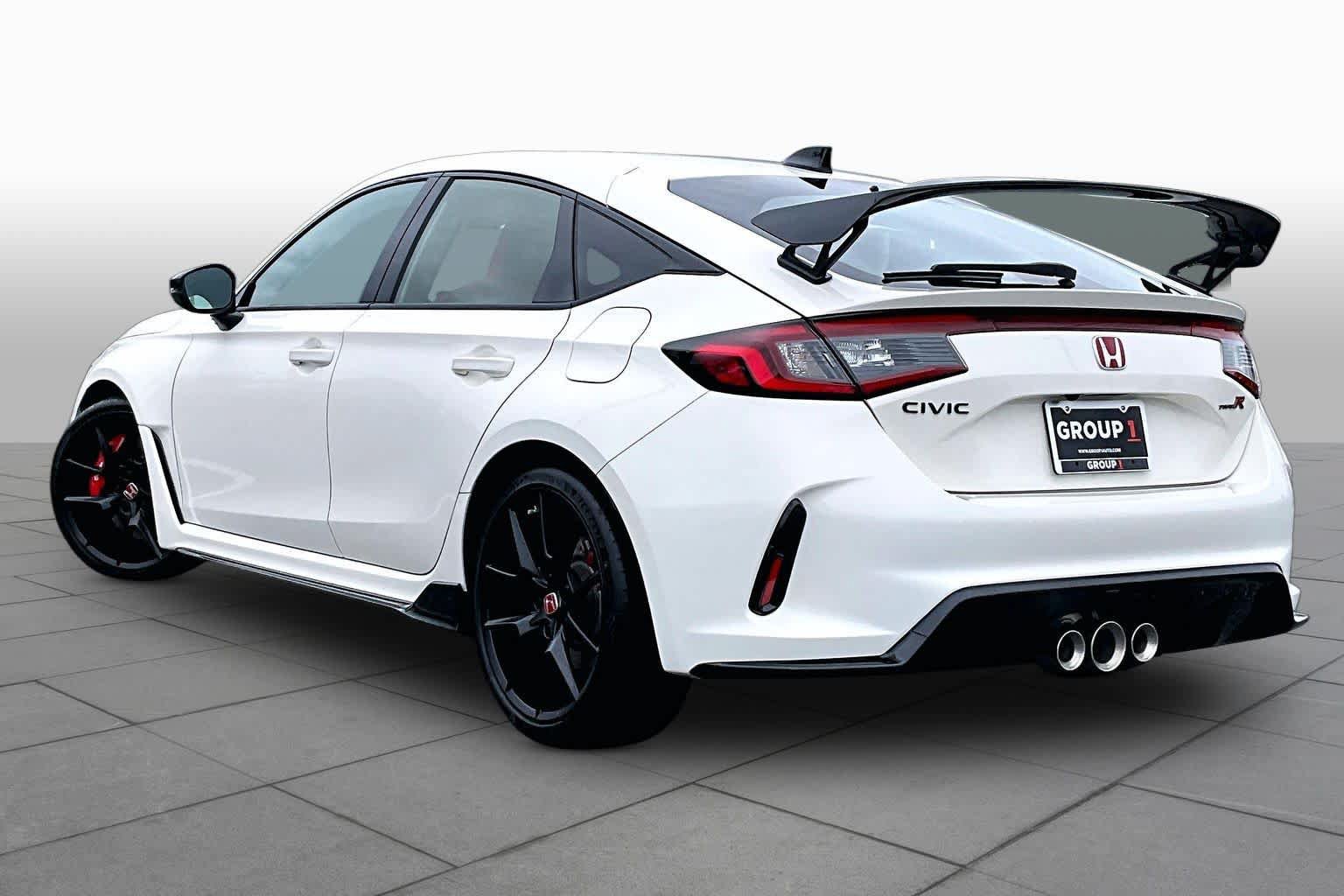 Used 2025 Honda Civic Type R image 12