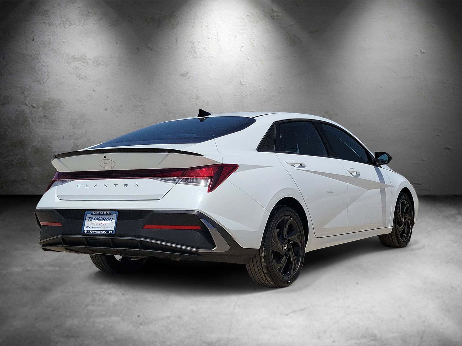New 2026 Hyundai Elantra SEL Sport FWD image 3