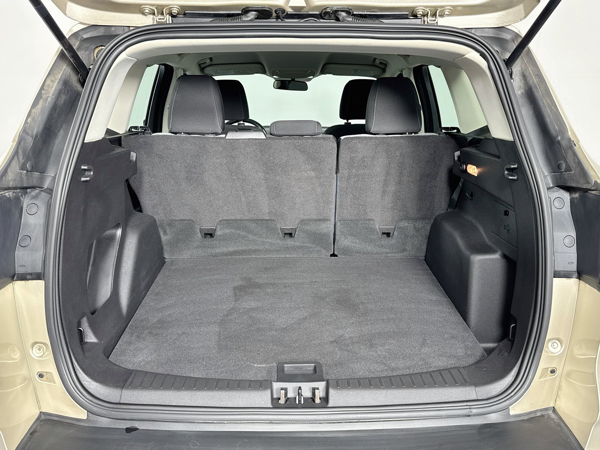 Used 2017 Ford Escape S FWD image 23